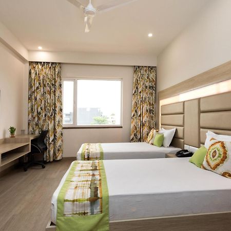 SILVER OAK near Medanta Medicity Gurgaon Exterior foto